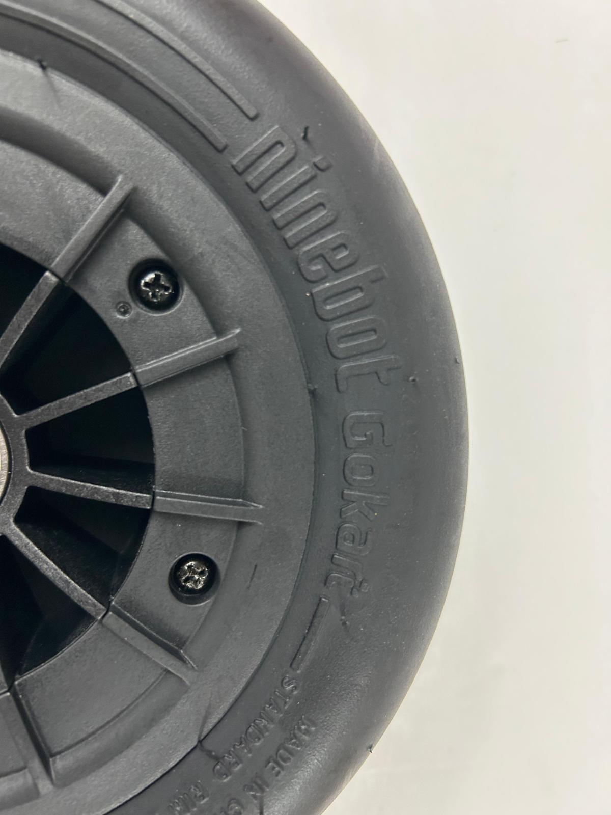 Front wheel assembly for Gokart, Gokart Pro and Gokart Pro Lamborghini